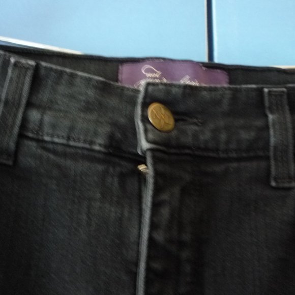 NYDJ JEANS SIZE 6P BLACK STRETCH STRAIGHT LEG - Picture 2 of 6